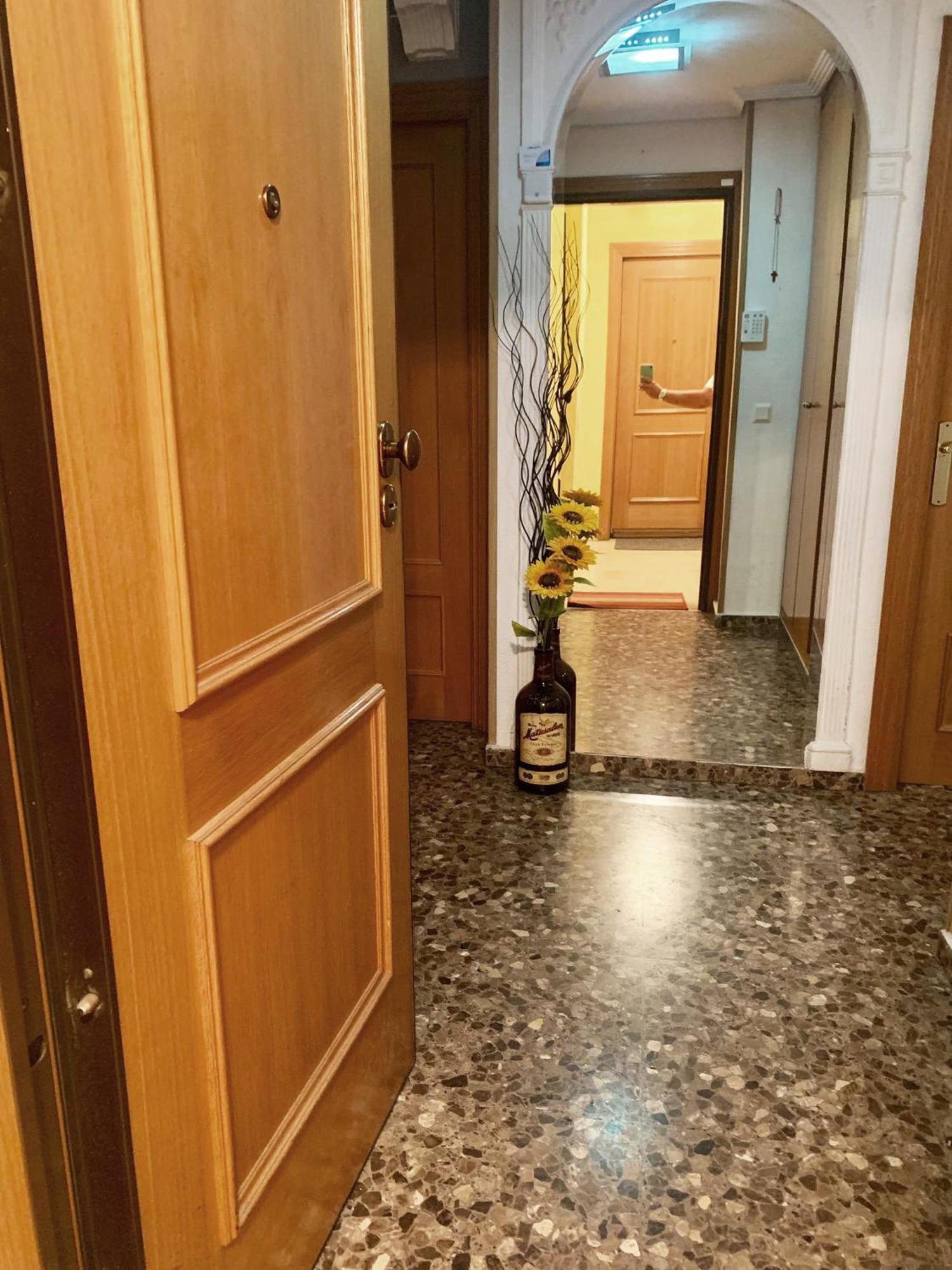 Apartamento Apartamento Compartido Con Vista Al Puerto Valencia Exterior foto